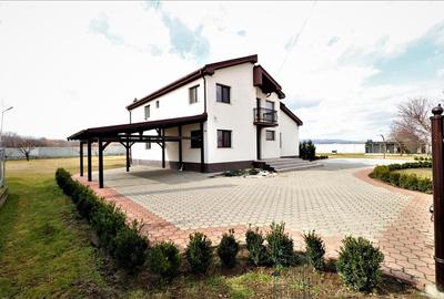 Casă individuală cu 5 camere cu Teren 2795 Mp în Budești