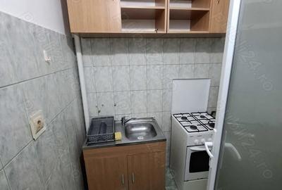 Garsonieră decomandată în Alfa - 1