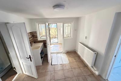 Casă cu 3 camere cu Teren 340 Mp în Central - 6