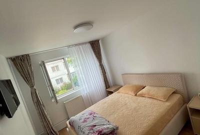 Apartament cu 3 camere decomandat în Exterior Vest