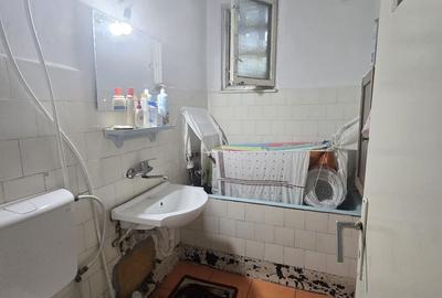 Apartament cu 2 camere semidecomandat în Țiglina 1