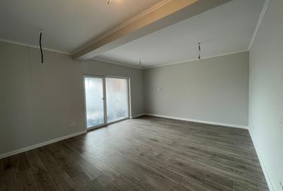 Duplex cu 4 camere cu Canalizare în Remetea Mare - 2