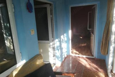 Casă cu 3 camere cu Teren 250 Mp în Lacu Dulce - 2