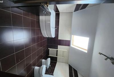 Casă cu 3 camere cu Teren 273 Mp în Sud - 1