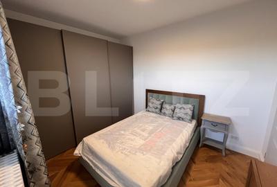 Apartament cu 4 camere semidecomandat, mobilat în Central - 2