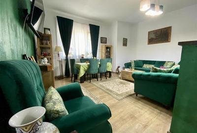 Apartament cu 2 camere semidecomandat, mobilat în Central - 2