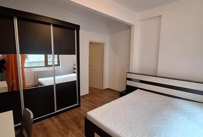 Apartament cu 2 camere decomandat, mobilat în Universitate - 1