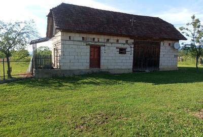 Casă cu 2 camere în Hălmăgel - 1