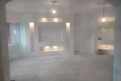 Casă cu 3 camere cu Teren 2400 Mp în Diosig - 9
