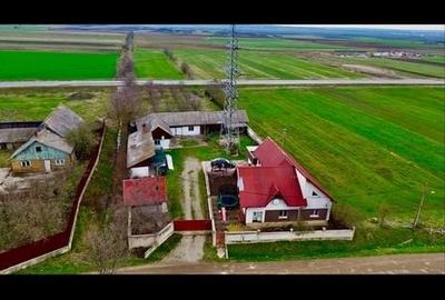 Casă cu 4 camere în Central