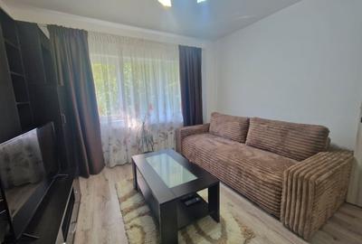 Apartament cu 3 camere decomandat în Plopilor - 1