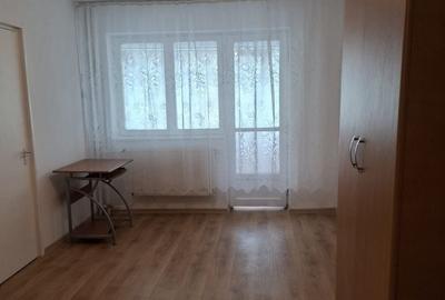 Garsonieră semidecomandată în Radu Negru