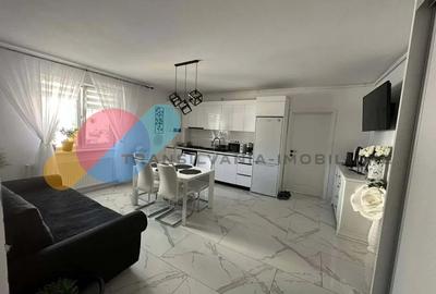 Apartament cu 3 camere semidecomandat în Florești