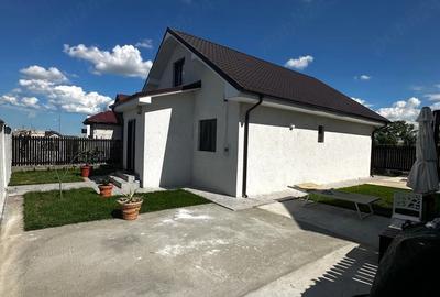 Casă cu Teren 77 Mp în Valu lui Traian - 2