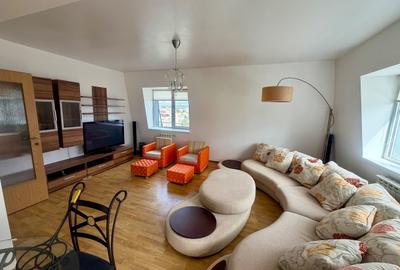 Apartament cu 2 camere decomandat în Canta