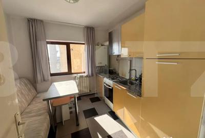 Apartament cu 3 camere semidecomandat în Nord - 1