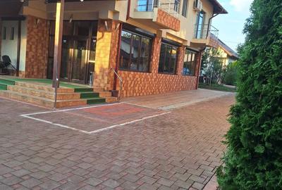 Casă cu 4 camere în Câmpinița
