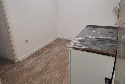 Spațiu comercial, de 37 mp, în Ultracentral - 4