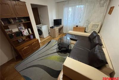Apartament cu 3 camere semidecomandat în Central - 2
