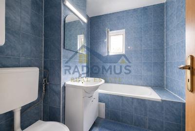 Apartament cu 3 camere decomandat în 9 Mai - 14