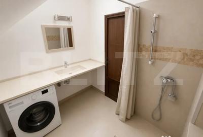 Apartament cu 3 camere decomandat în Plopi - 2