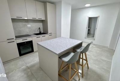 Apartament cu 2 camere decomandat în Cornișa