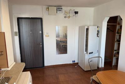 Apartament cu 2 camere decomandat în Crângași - 11