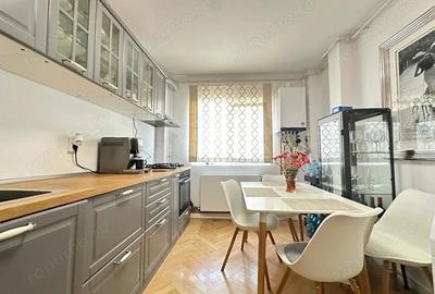 Apartament cu 2 camere decomandat în Complex Studențesc - 1