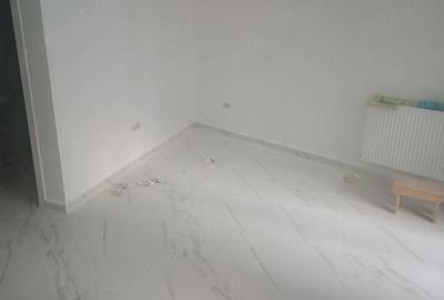 Garsonieră semidecomandată în Roșu