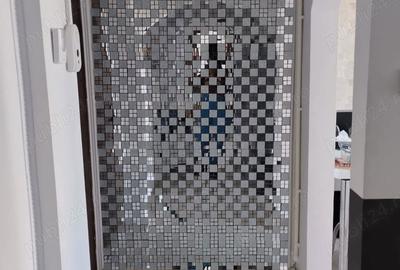 Apartament cu 3 camere decomandat în Mangalia - 1