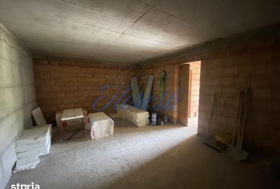 Casă cu 5 camere cu Canalizare în Feleacu - 2
