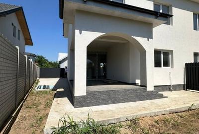 Duplex cu 4 camere cu Canalizare în Vârteju - 2