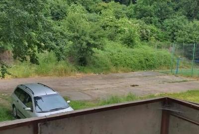 Apartament cu 4 camere nedecomandat în Central