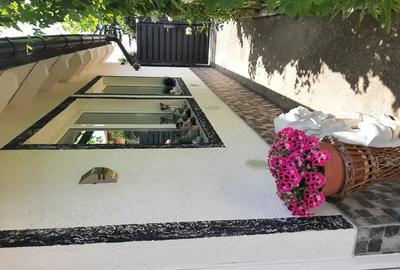 Casă cu 5 camere în Sânnicolau Mare - 2