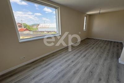 Duplex cu 3 camere cu Canalizare în Mărăcineni - 6