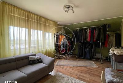 Casă cu 3 camere cu Teren 300 Mp în Sânmartin