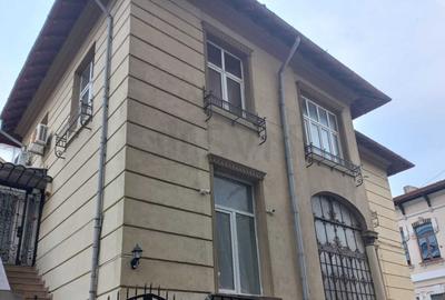 Apartament cu 6 camere semidecomandat în Grădina Icoanei - 17