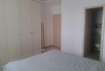 Apartament cu 3 camere decomandat în Tractorul - 1