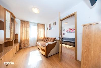 Apartament cu 2 camere nedecomandat în Tractorul - 4