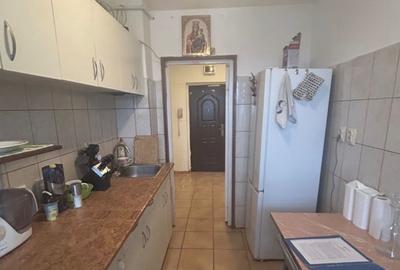Apartament cu 2 camere semidecomandat în Alexandru Obregia - 4