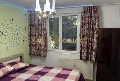 Apartament cu 2 camere decomandat, mobilat în Berceni