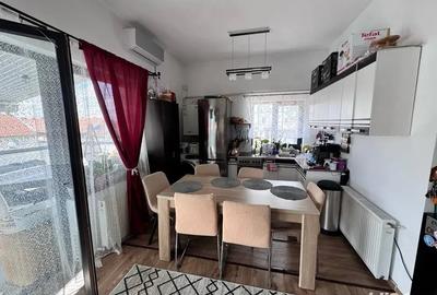 Apartament cu 3 camere decomandat în Carpați 2 - 11