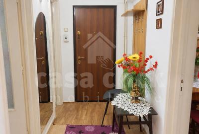 Apartament cu 3 camere decomandat în Central - 2