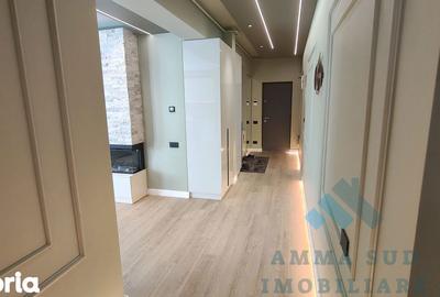 Apartament cu 3 camere decomandat, mobilat în Central