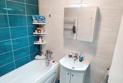 Apartament cu 3 camere decomandat în Berceni - 2