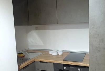 Garsonieră decomandată în Brâncoveanu