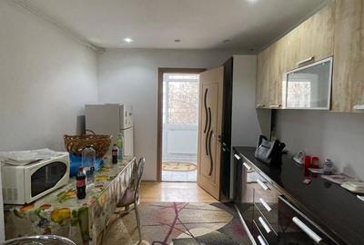 Apartament cu 2 camere, mobilat în Central - 3