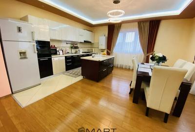 Apartament cu 4 camere decomandat în Turnișor