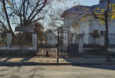 Casă cu 4 camere în Drăgănești-Olt - 12