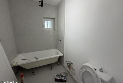 Apartament cu 3 camere în Andrei Mureșanu